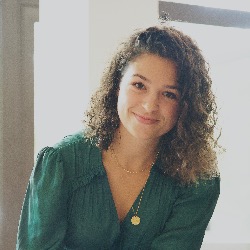 Tiffany Royo, sage femme liberale à PESSAC